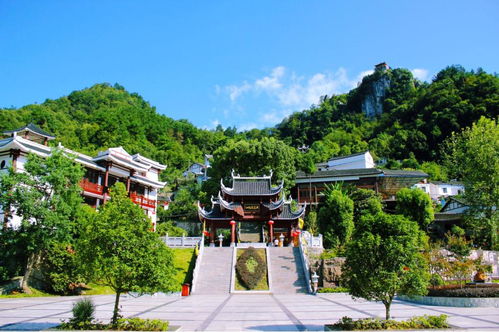 清江画廊景区五一假期游客接待与园区管理服务公告